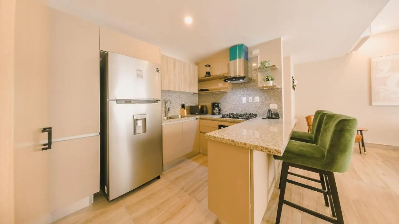 Fully Serviced Apartment At Regatta Living II - 703 Santo Domingo